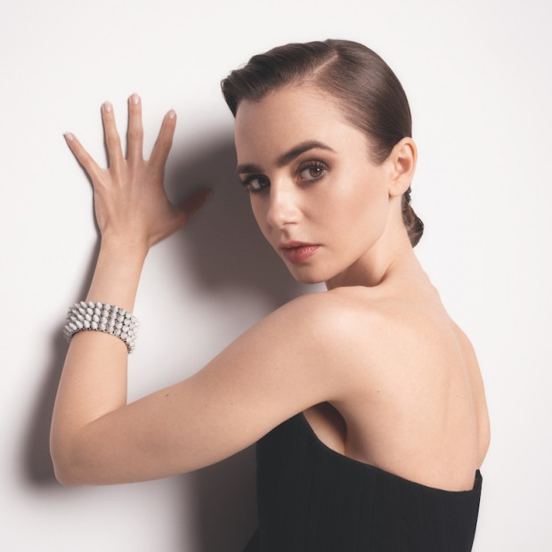 Lily-Collins-Cartier-2.jpg