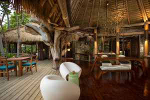 Luksusowe hotele z plażą - North Island Seychelles / materiały prasowe