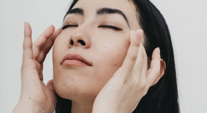 J-Beauty - nowy trend w pielęgnacji twarzy zapobiega niedoskonałościom i przywraca młodość skórze