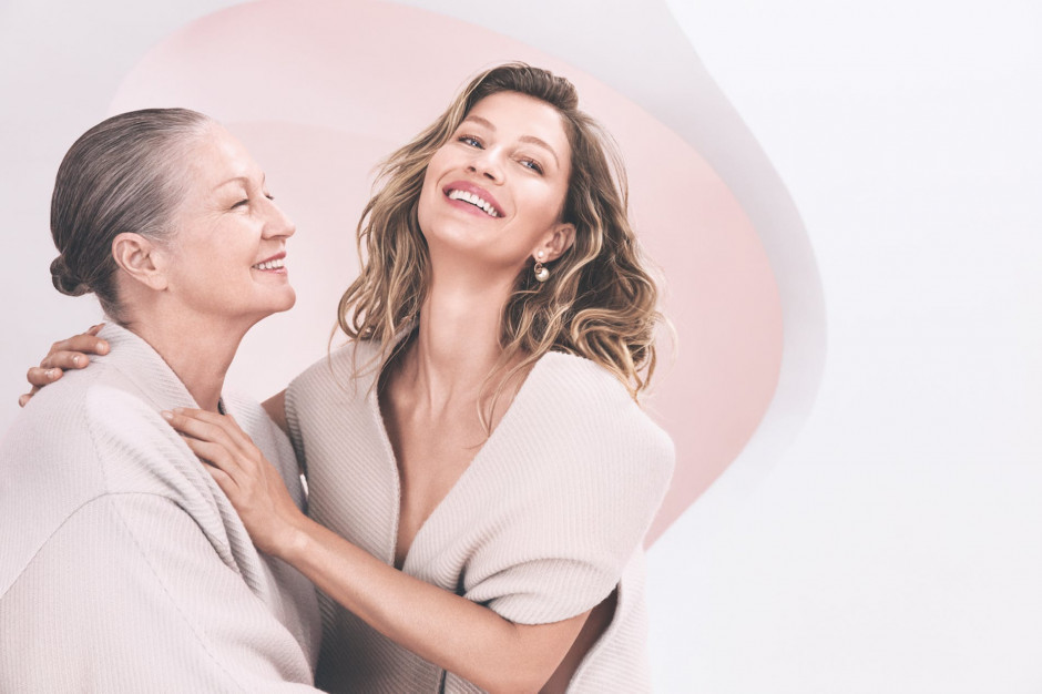 Gisele Bundchen i jej mama Vania w reklamie kosmetyków Dior / materiały prasowe