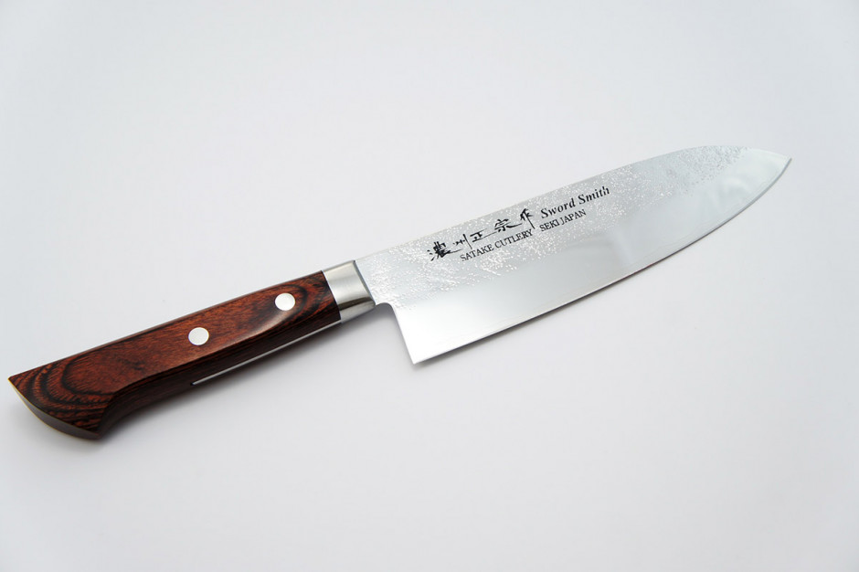 Japoński nóż kuchenny Santoku Satake Unique Clad