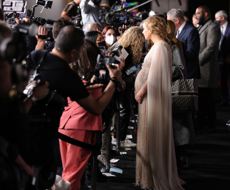 Jennifer Lawrence na premierze nowej produkcji Netflixa 