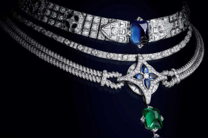 Luksusowa biżuteria Louis Vuitton - Bravery -  naszyjnik z motywem gwiazdy LV / materiały prasowe 