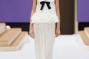 Chanel haute couture wiosna-lato 2022 - LOOK 44/ materiały prasowe Chanel 