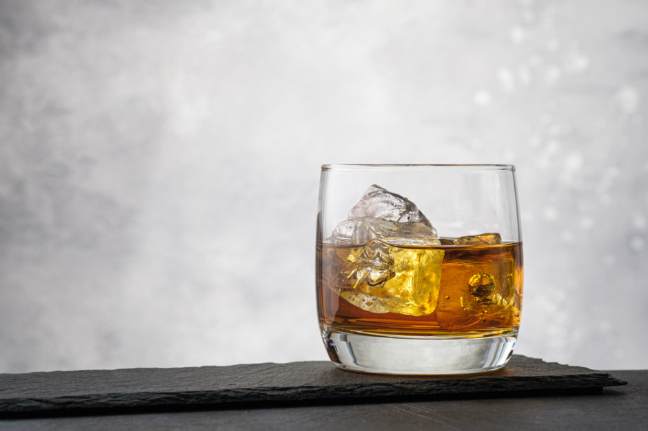Whisky z lodem, fot. Shutterstock 