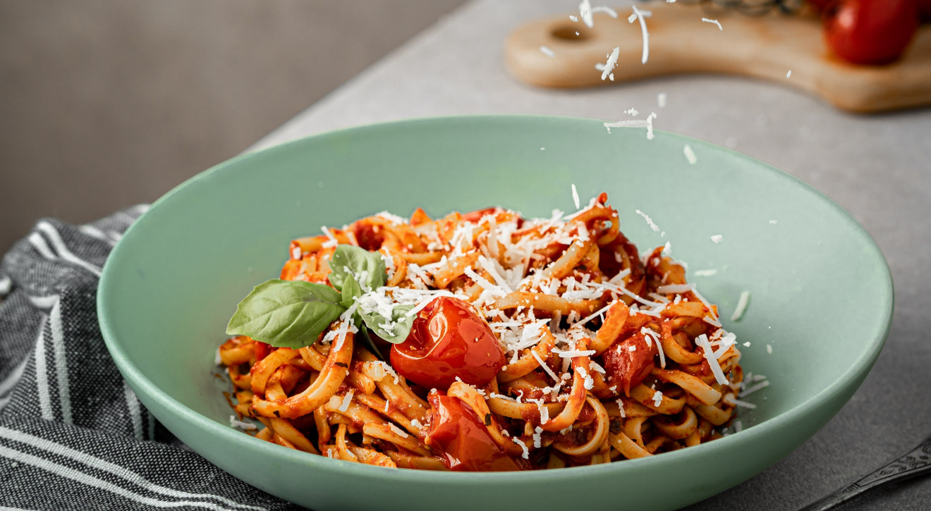 Jak zrobić oryginalne spaghetti bolognese? Włosi dodają zawsze jeden sekretny składnik