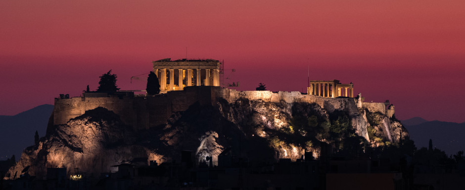 Ateny po zachodzie słońca / Photo by AussieActive on Unsplash