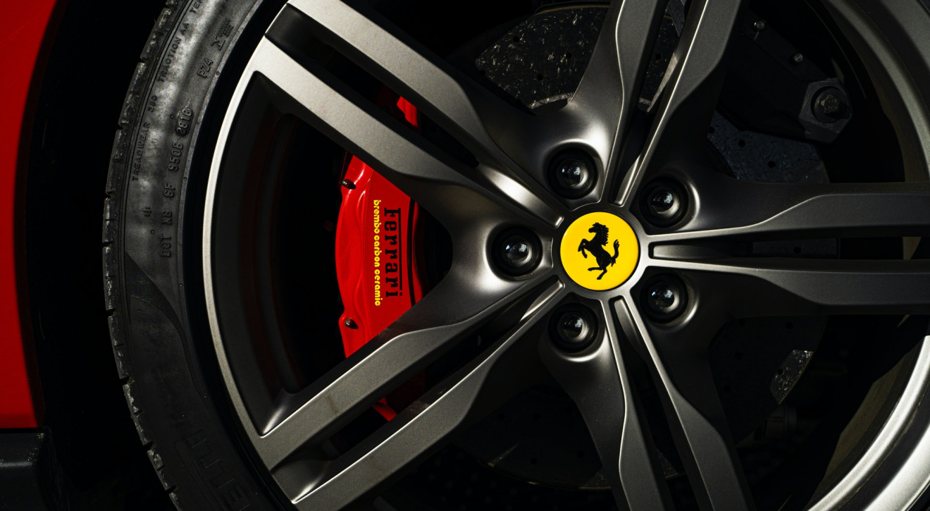Rekordowy rok w historii Ferrari. W nagrodę pracownicy włoskiej marki otrzymali sowite bonusy