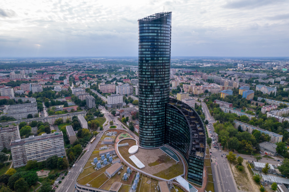 Wrocławski Sky Tower/fot. Olivier Uchmański, Shutterstock
