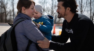 Orlando Bloom wspomina spotkanie z matką trójki dzieci, która uciekła z Ukrainy. "Moje serce bolało, jak nigdy dotąd"
