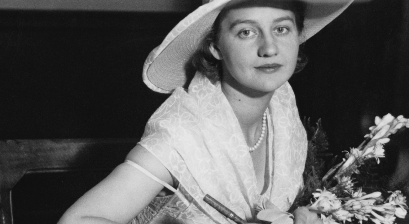 Nela Rubinstein podczas ślubu z pianistą Arturem Rubinsteinem w 1932 roku / Getty Images Wielkanocna babka Neli Rubinstein - przepis na idealne wielkanocne ciasto i historia Polki, która kochała smak!