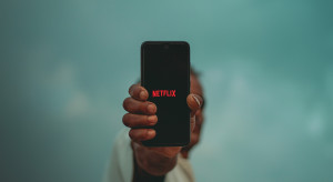 Akcje Netflixa spadają o 54 miliardy dolarów / Sayan Ghosh z Unsplash