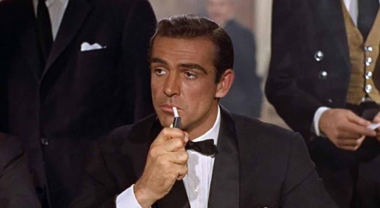 AGENT 007: Czy wiecie, że Sean Connery potrzebował drinka, żeby zagrać kultową scenę Jamesa Bonda?