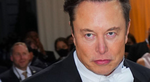 Elon Musk rozpętał burzę na Twitterze po wykluczeniu Tesli z indeksu ESG, fot. Gotham/Getty Images
