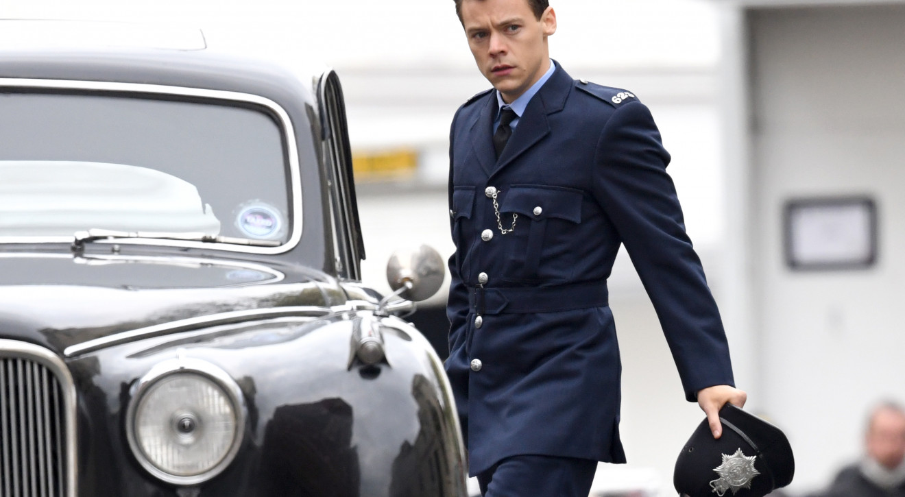 Harry Styles o nagich scenach w filmie "My Policeman": "Czułem się bezbronny"