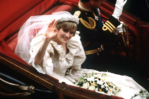 Ślubna tiara księżnej Diany pojawi się na wystawie po raz pierwszy od 60 lat! Powód może zaskoczyć
