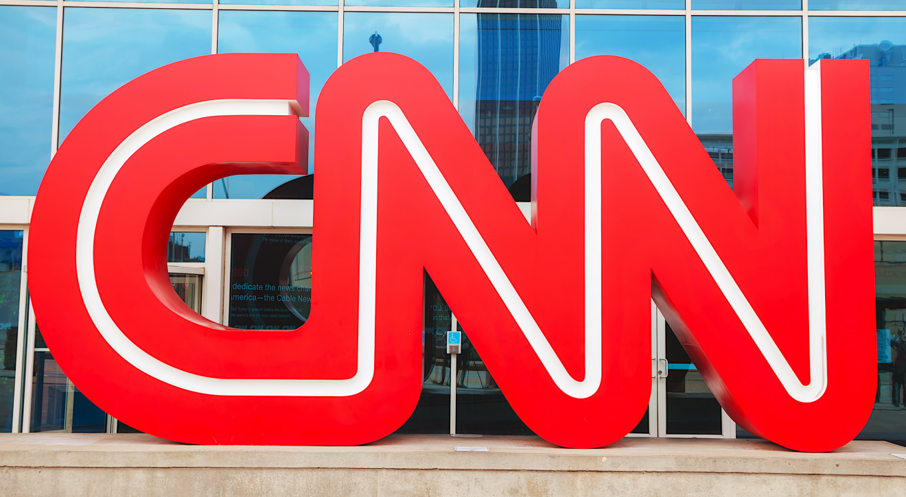 Mniej „BREAKING NEWS” w CNN. Nowy szef ma dość bombardowania widzów "gorącymi bannerami"