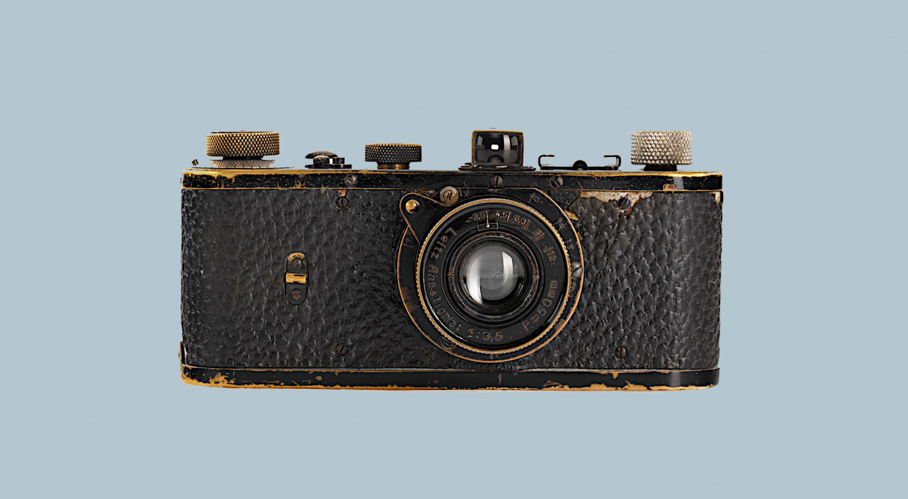 Zabytkowa Leica z legendarnej serii O Oskara Barnacka sprzedana za 15 mln dolarów! To najdroższy aparat w historii fotografii!