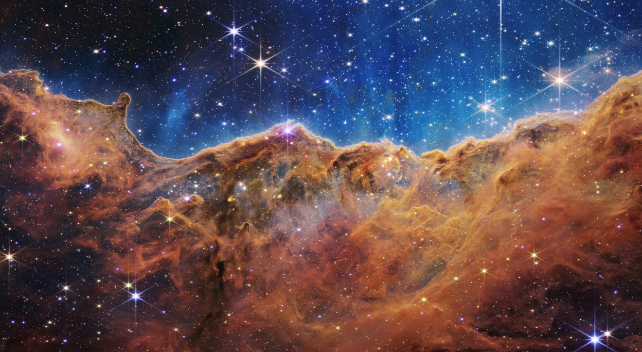 NASA pokazała nowe zdjęcia z teleskopu Jamesa Webba. „Kosmiczny taniec” i „Gwiezdna porodówka” olśniewają!