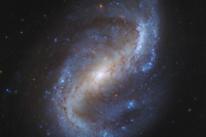 NGC 7496, zdjęcie z teleskopu Hubble'a, fot. NASA/ESA/CSA/STScI/Judy Schmidt, Flickr