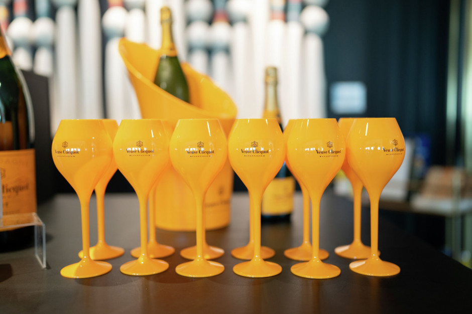 Szampan Veive Clicquot w hotelu Kimpton Harper / materiały prasowe