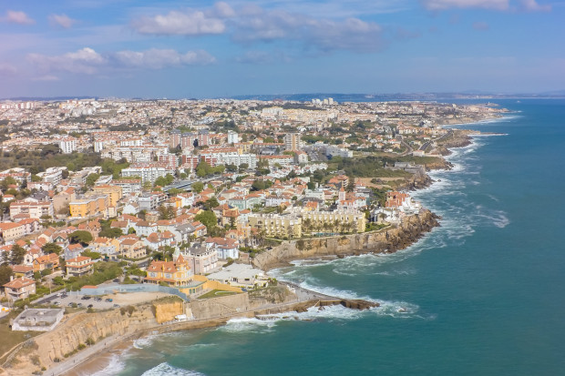 WAKACJE W PORTUGALII: Wielkie odrodzenie Estorilu. Czy stanie się tak atrakcyjny jak Francuska Riwiera?