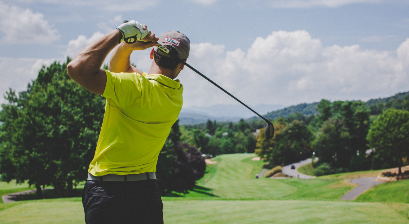 Prestiżowy turniej golfowy w Golf Park Mikołów już we wrześniu 2022 / Courtney Cook - Unsplash Prestiżowy turniej golfowy w Golf Park Mikołów już we wrześniu. Gratka dla pasjonatów i szczytny cel
