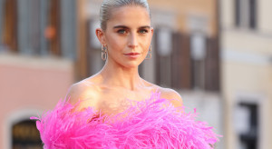 Caroline Daur w sukni Valentino na pokazie haute couture 2022/2023 w Rzymie / Getty Images
