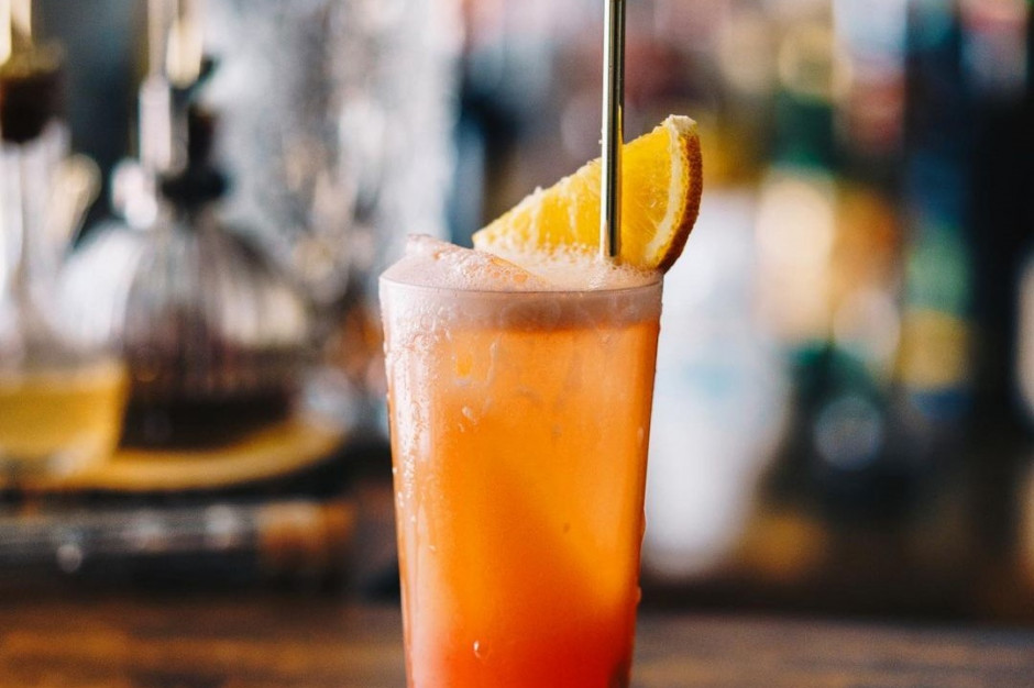 WŁOSKI DRINK Z CAMPARI: Najlepszy przepis na Garibaldi  / @holycityhandcraft