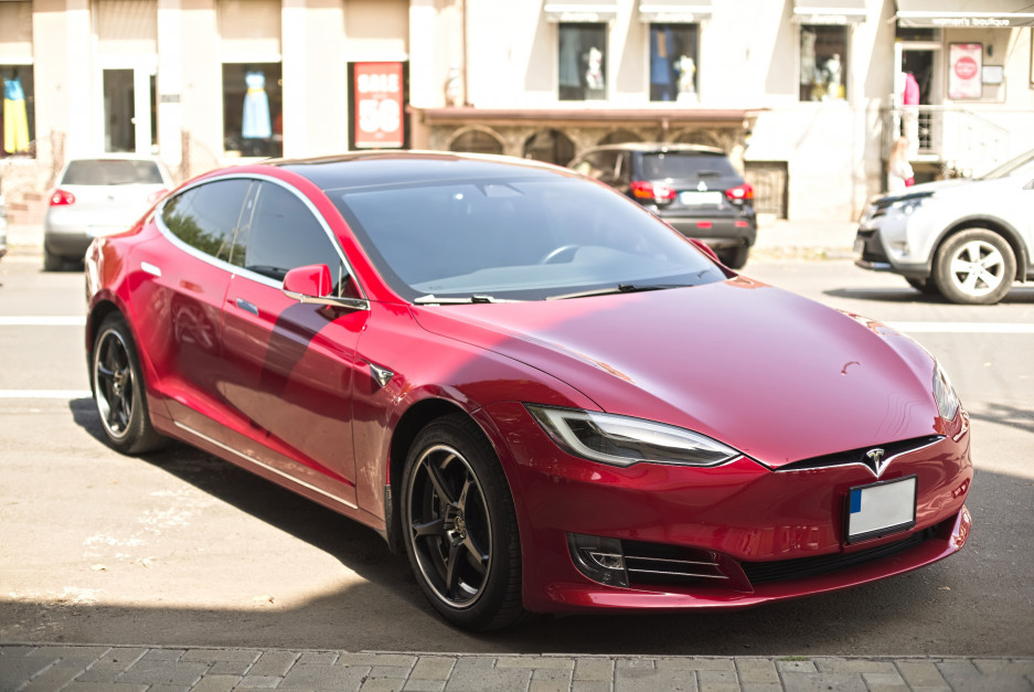 Tesla Model S, fot. Shutterstock
