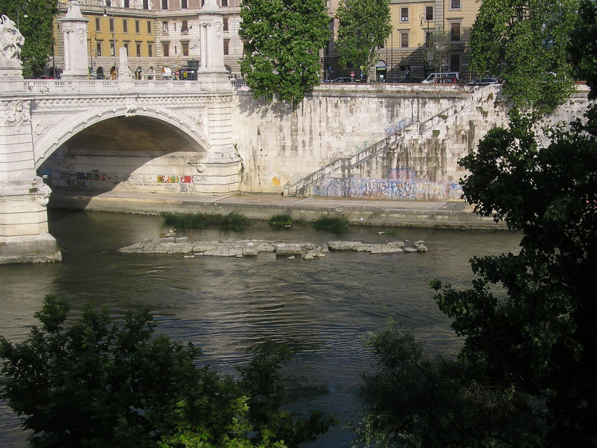 Most Nerona / Wikipedia