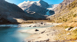 Czy topniejące lodowce w Szwajcarii ograniczą dostawy wody w Europie, fot. Shutterstock