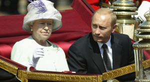 Królowa Elżbieta II nigdy nie komentowała spraw politycznych. Dla Władimira Putina zrobiła jednak wyjątek