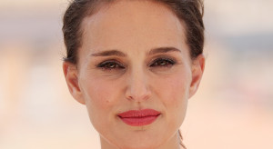 Natalie Portman zachwycona powieścią Olgi Tokarczuk. Chodzi o kultową pozycję
