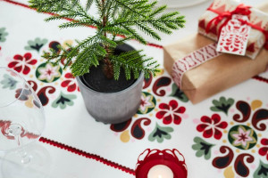 Świąteczna kolekcja IKEA 2022 - dekoracje stołu / materiały prasowe 