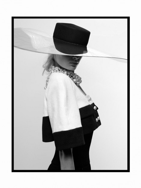 Chanel na wiosnę 2013 - look book sfotografowany przez samego Karla Lagerfelda / Chanel