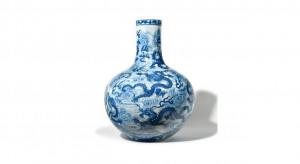Chiński wazon sprzedany za ponad 9 mln dolarów / Osenat