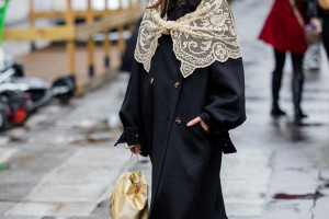 Najlepsze stylizacje na Paris Fashion Week / Getty Images