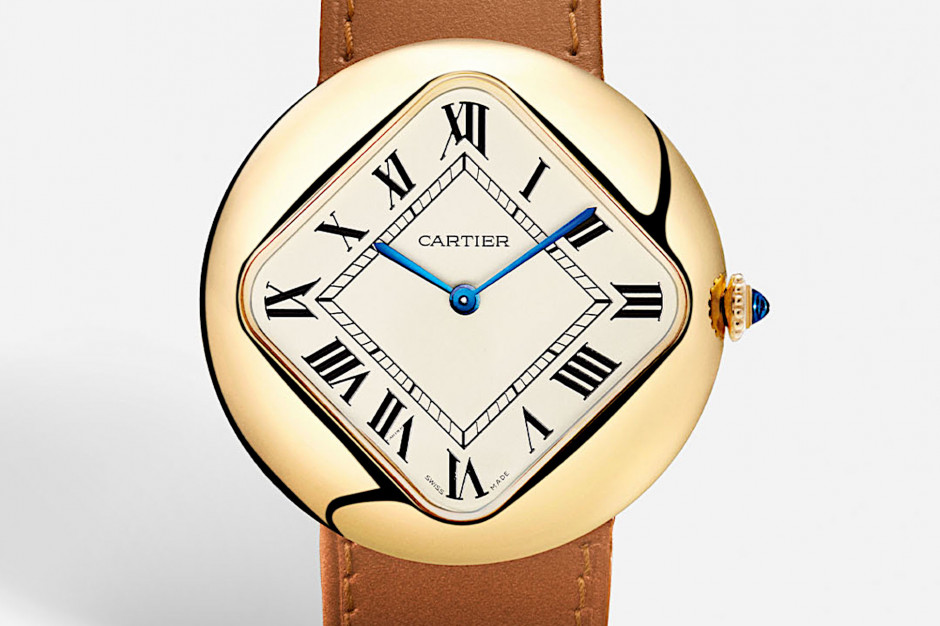 Cartier wspomina swingujące lata 70. z nowym zegarkiem Pebble - Shaped – Baseball / Cartier