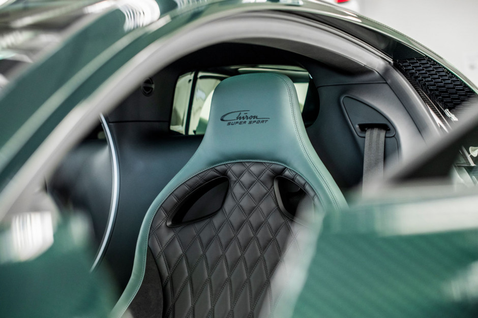 Wnętrze Bugatti Chiron Super Sport nr 400, fot. materiały prasowe