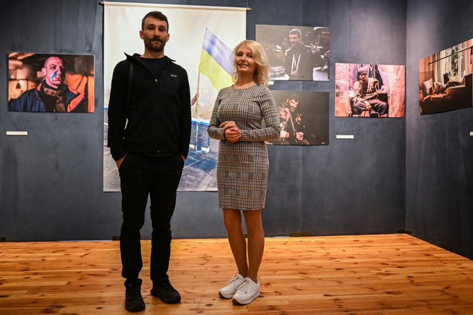 Olena Kuryło - zakrwawiona kobieta ze zdjęcia - spotkała się z fotografem Wolfgangiem Schwanem / Getty Images