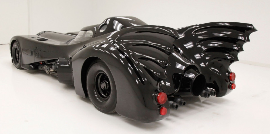 Batmobil z filmów Tima Burtona, fot. Classic Auto Mall