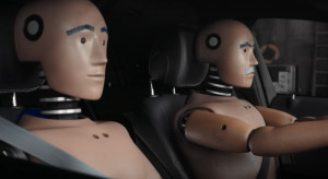 Jazda samochodem całkowicie bez wypadków? Mercedes-Benz ma ambitne plany / materiały prasowe