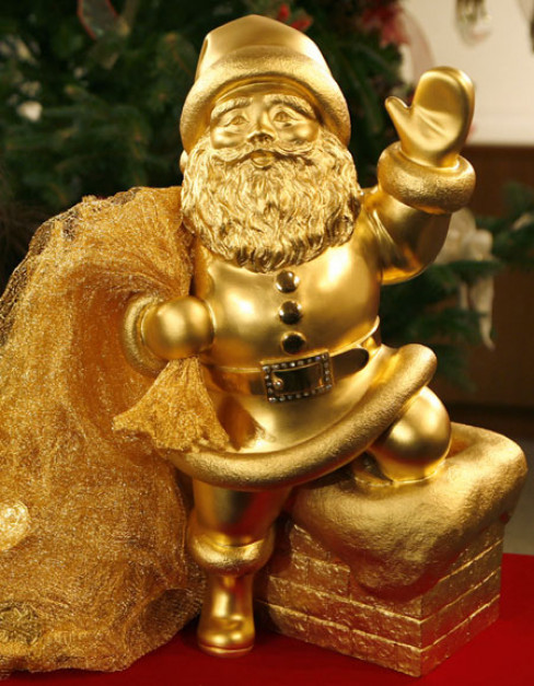 Święty Mikołaj ze złota / materiały prasowe Ginza Tanaka