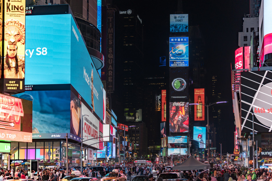 Times Square / Marcus Herzbeg z Pexels