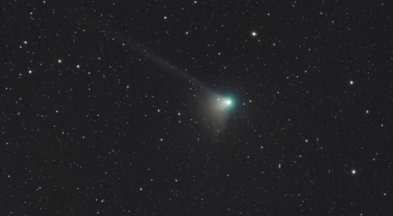 Tej komety nie widziano nad Ziemią od tysięcy lat. Już w styczniu będzie można ją zobaczyć gołym okiem!