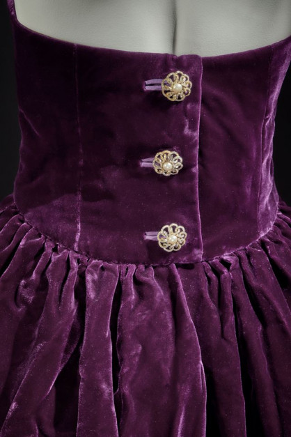 Suknia księżnej Diany na sprzedaż / Sotheby's