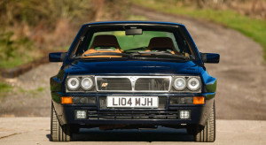 Lancia Delta Integrale należąca do aktora Rowana Atkinsona, fot. Silverstone Auctions