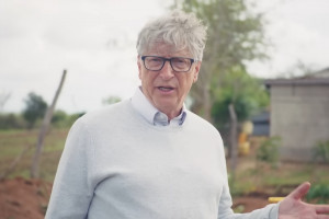 Bill Gates walczy o planetę, podróżując prywatnym samolotem. I nie uważa tego za hipokryzję