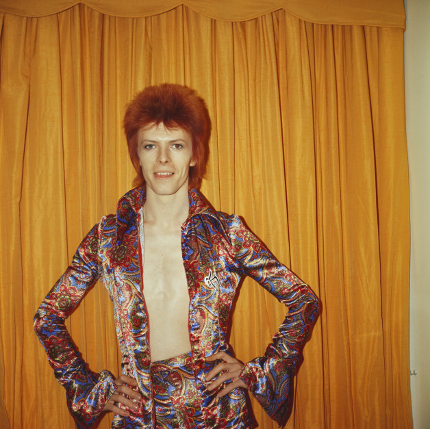 David Bowie w kostiumie 